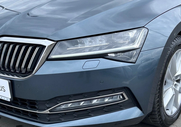 Skoda Superb cena 92900 przebieg: 164233, rok produkcji 2020 z Goniądz małe 742